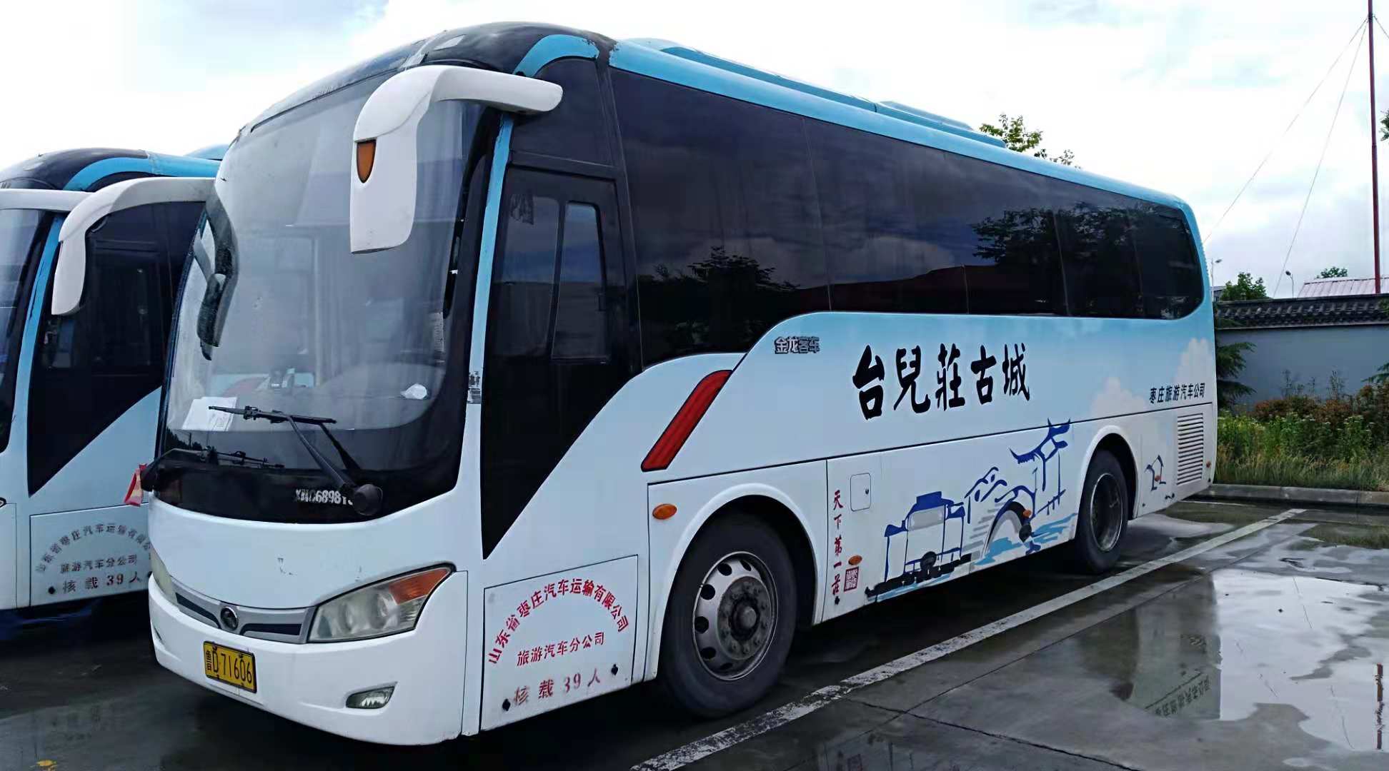 枣庄站租车45座旅游大巴价格