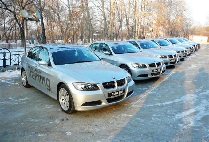 冬季枣庄站租车旅游需要注意哪些 安全第一